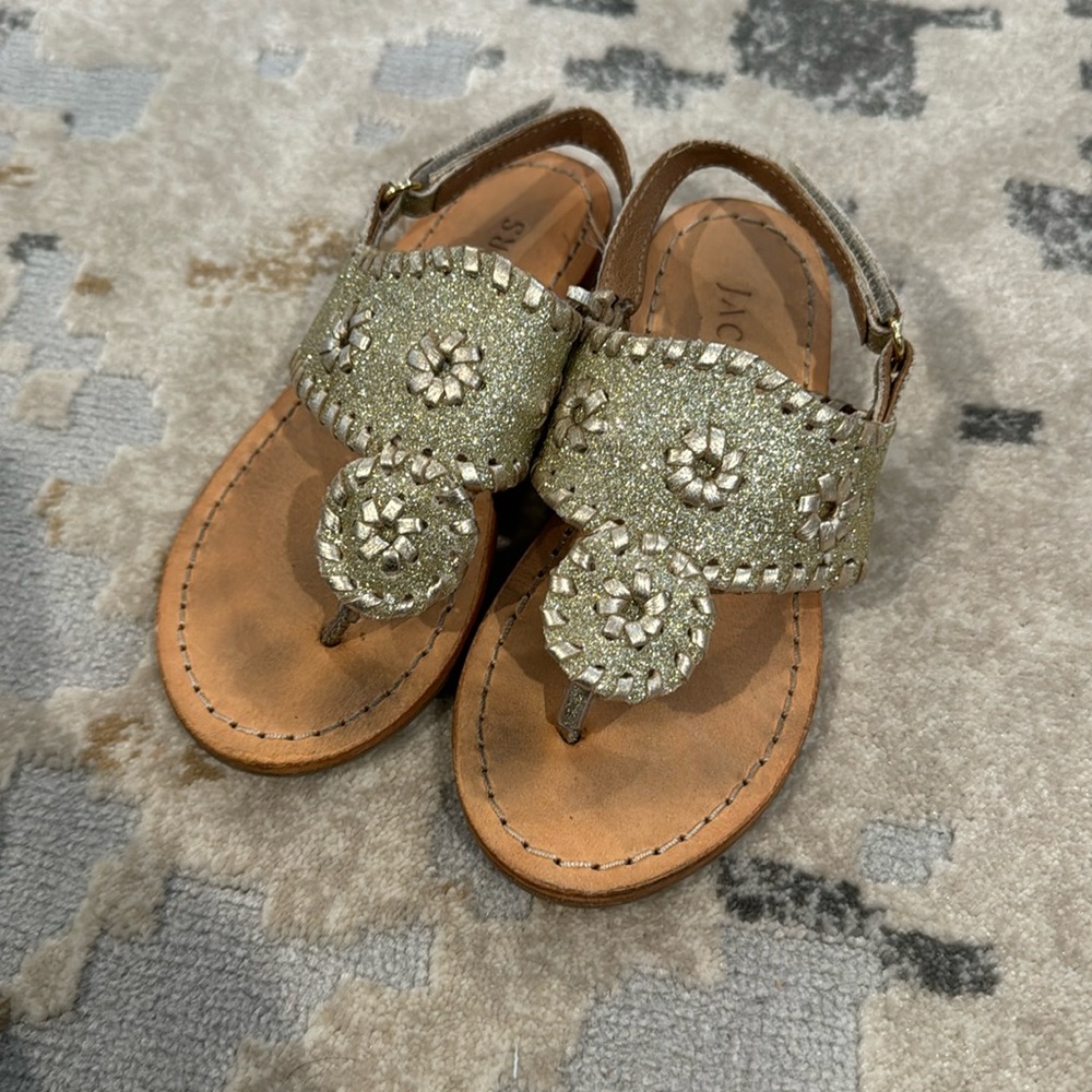 Size 9 jack rogers